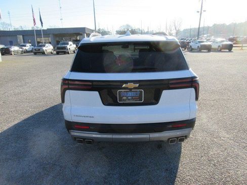 New 2026 Chevrolet Traverse LT w/ Driver Confidence Package image 6