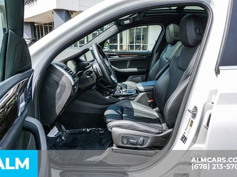 Used 2025 BMW X4 xDrive30i AWD/4WD image 18