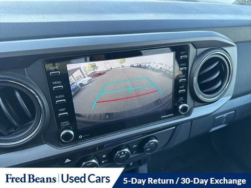 Used 2021 Toyota Tacoma TRD Sport w/ Technology Package image 25