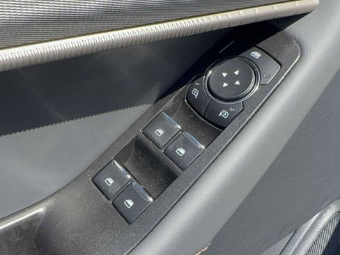 New 2026 Ford Explorer Active AWD/4WD image 18