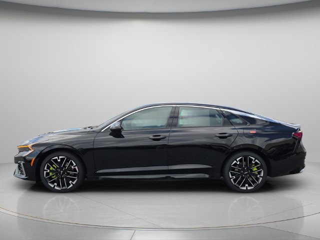 New 2027 Kia K5 GT FWD image 2