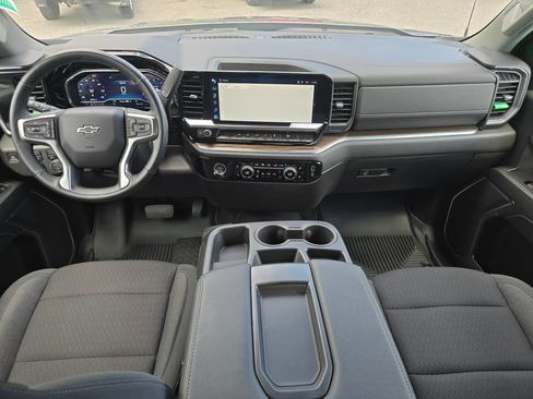 Certified 2024 Chevrolet Silverado 1500 RST AWD/4WD image 5