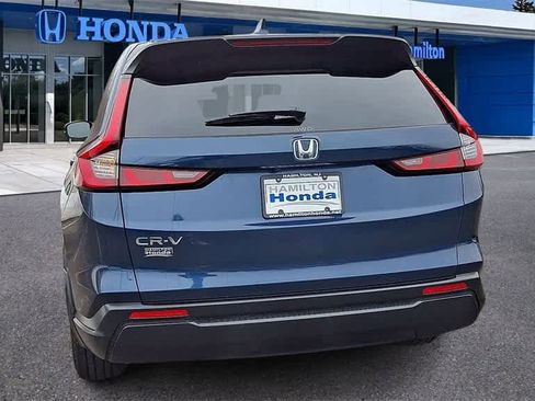 Certified 2025 Honda CR-V LX image 7