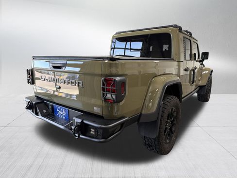 Used 2025 Jeep Gladiator Sport AWD/4WD image 7