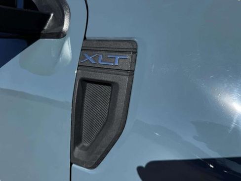 Used 2022 Ford Maverick XLT FWD image 10
