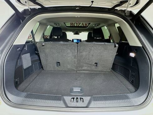 Certified 2025 Lincoln Aviator 2WD w/ Equipment Group 101A image 32