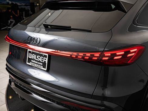 New 2026 Audi SQ5 Premium Plus AWD/4WD image 9