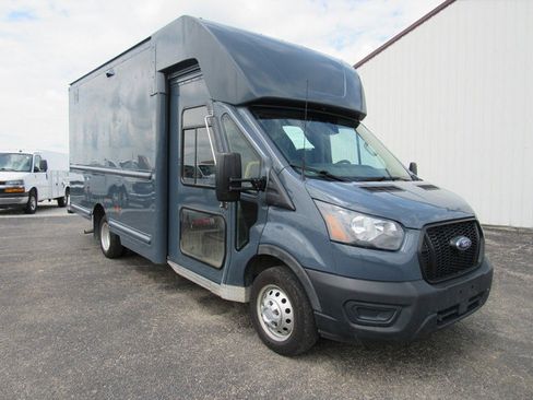 Used 2021 Ford Transit 350 DRW RWD image 9