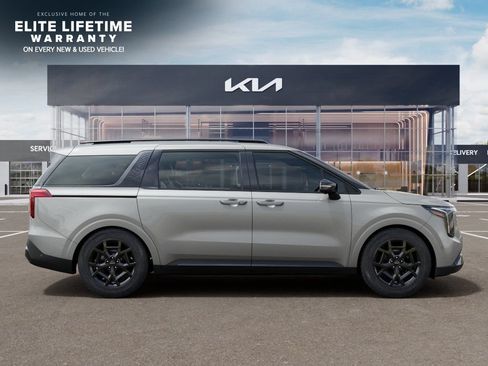 New 2026 Kia Carnival SX w/ SX Dark Edition Package FWD image 8