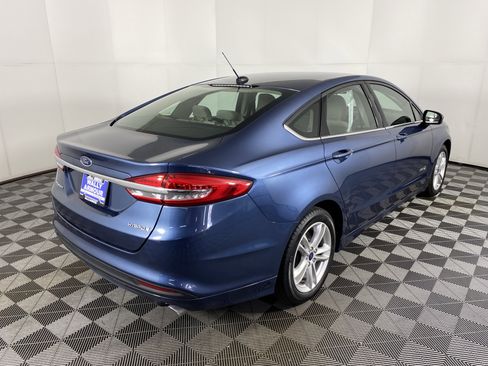 Used 2018 Ford Fusion S FWD image 6