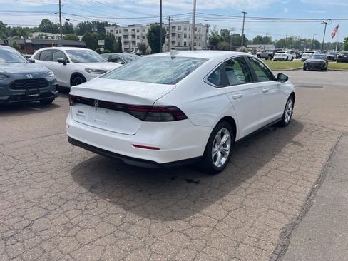 Used 2024 Honda Accord LX image 16