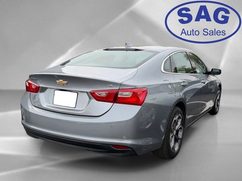 Used 2024 Chevrolet Malibu LT FWD image 3