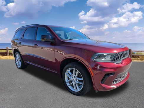 Certified 2025 Dodge Durango GT image 10