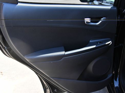Used 2023 Hyundai Kona SE w/ Cargo Package FWD image 34