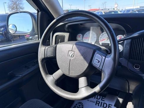Used 2004 Dodge Ram 1500 Truck SLT image 9