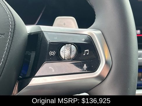 Used 2025 BMW 760i xDrive w/ Executive Package AWD/4WD image 37