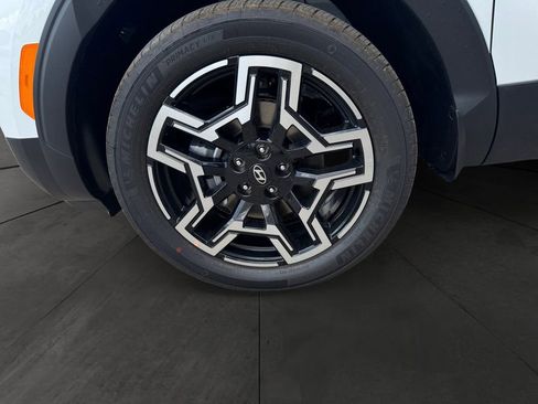New 2025 Hyundai Santa Cruz Limited AWD/4WD image 14