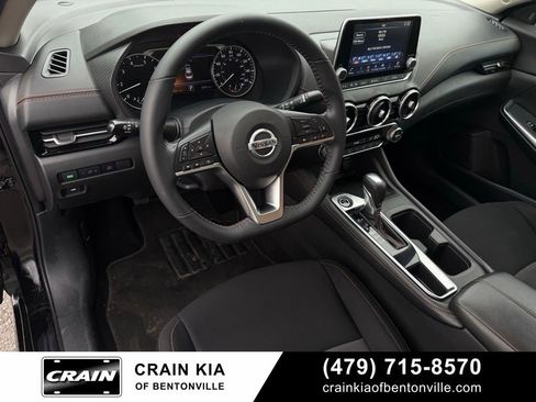 Used 2022 Nissan Sentra SR FWD image 9
