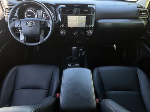Used 2020 Toyota 4Runner Venture image 11