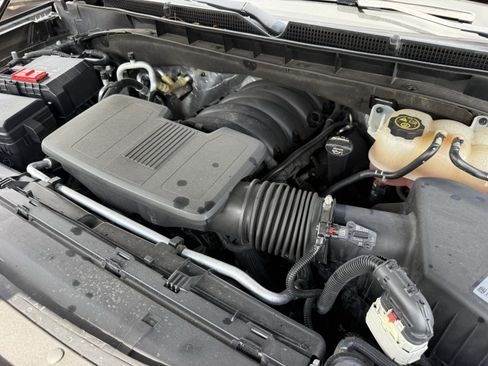Used 2021 Cadillac Escalade ESV Sport Platinum RWD image 35