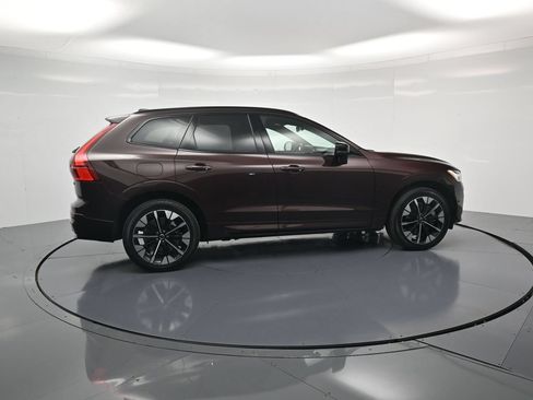 Used 2026 Volvo XC60 T8 Plus w/ Protection Package Premier AWD/4WD image 34