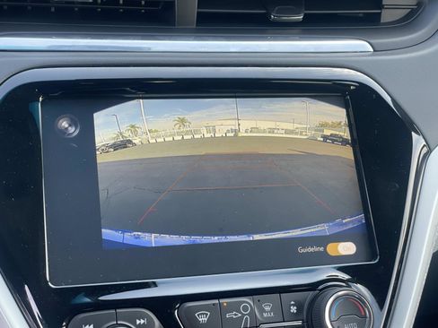 Used 2020 Chevrolet Bolt LT image 15