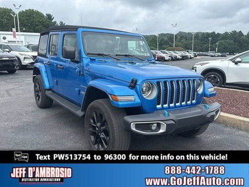 Used 2023 Jeep Wrangler Unlimited Sahara w/ Cold Weather Group AWD/4WD image 1
