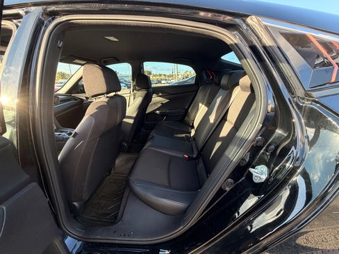 Used 2021 Honda Civic Sport image 10