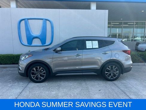 Used 2018 Hyundai Santa Fe Sport w/ 2.0T Ultimate Tech Package 05 FWD image 5