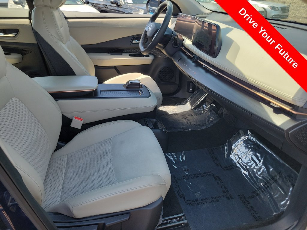 Used 2024 Nissan Ariya FWD image 18