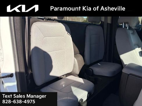 Used 2022 Chevrolet Colorado W/T image 20