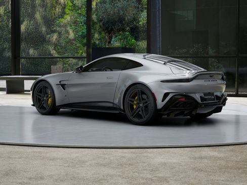 New 2026 Aston Martin V8 Vantage S image 7