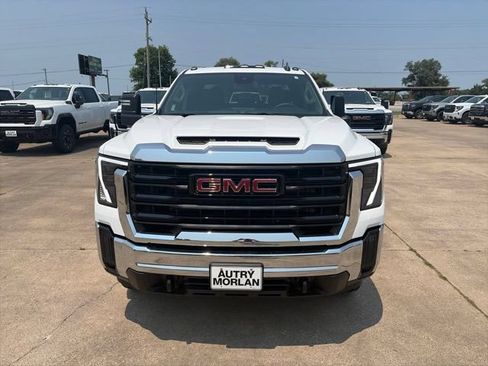 New 2026 GMC Sierra 2500 Pro AWD/4WD image 9