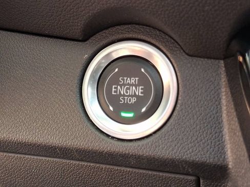 Used 2024 Chevrolet Traverse RS w/ LPO, Floor Liner Package AWD/4WD image 24