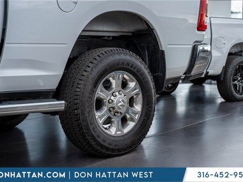 Used 2023 RAM 2500 Big Horn w/ Level 1 Equipment Group image 39