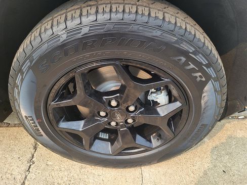 Used 2024 Ford Maverick XLT w/ Equipment Group 300A Standard AWD/4WD image 17