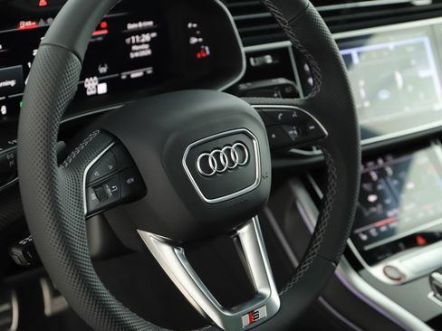 New 2026 Audi SQ7 Premium Plus AWD/4WD image 16