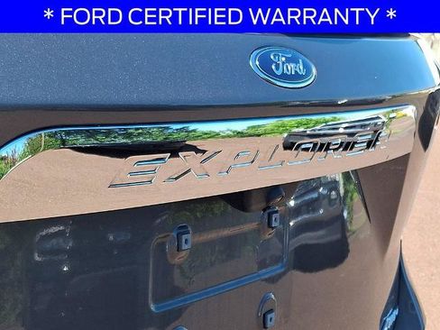 Certified 2022 Ford Explorer Limited AWD/4WD image 34