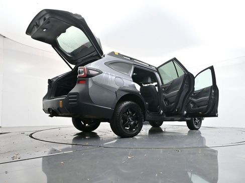 Used 2022 Subaru Outback Wilderness image 40