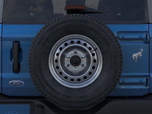 New 2025 Ford Bronco 4-Door image 24