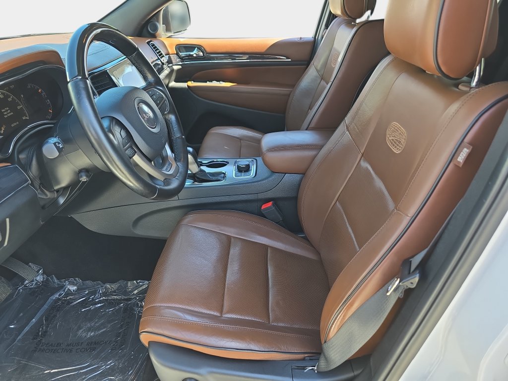 Used 2020 Jeep Grand Cherokee Overland AWD/4WD image 18