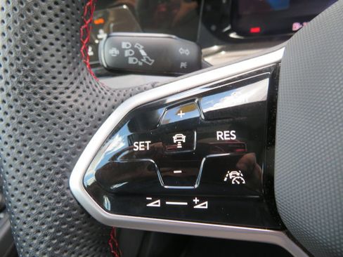 Used 2024 Volkswagen GTI SE image 22