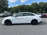 Used 2021 Hyundai Elantra SEL w/ Convenience Package image 3