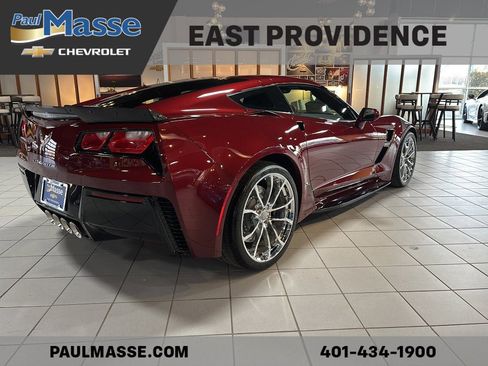 Used 2019 Chevrolet Corvette Grand Sport image 7