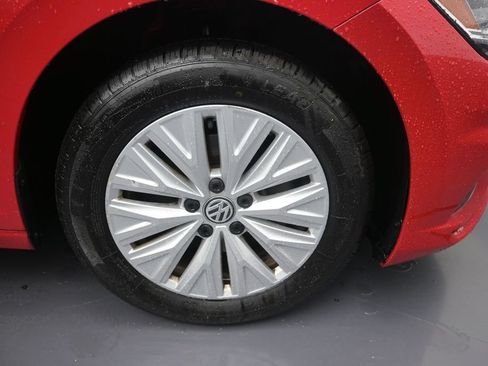 Used 2019 Volkswagen Jetta S FWD image 9