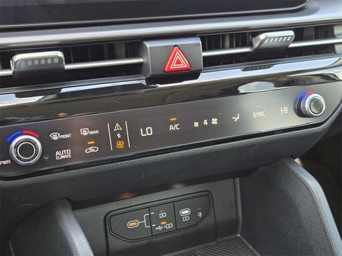 New 2026 Kia Sportage EX image 14