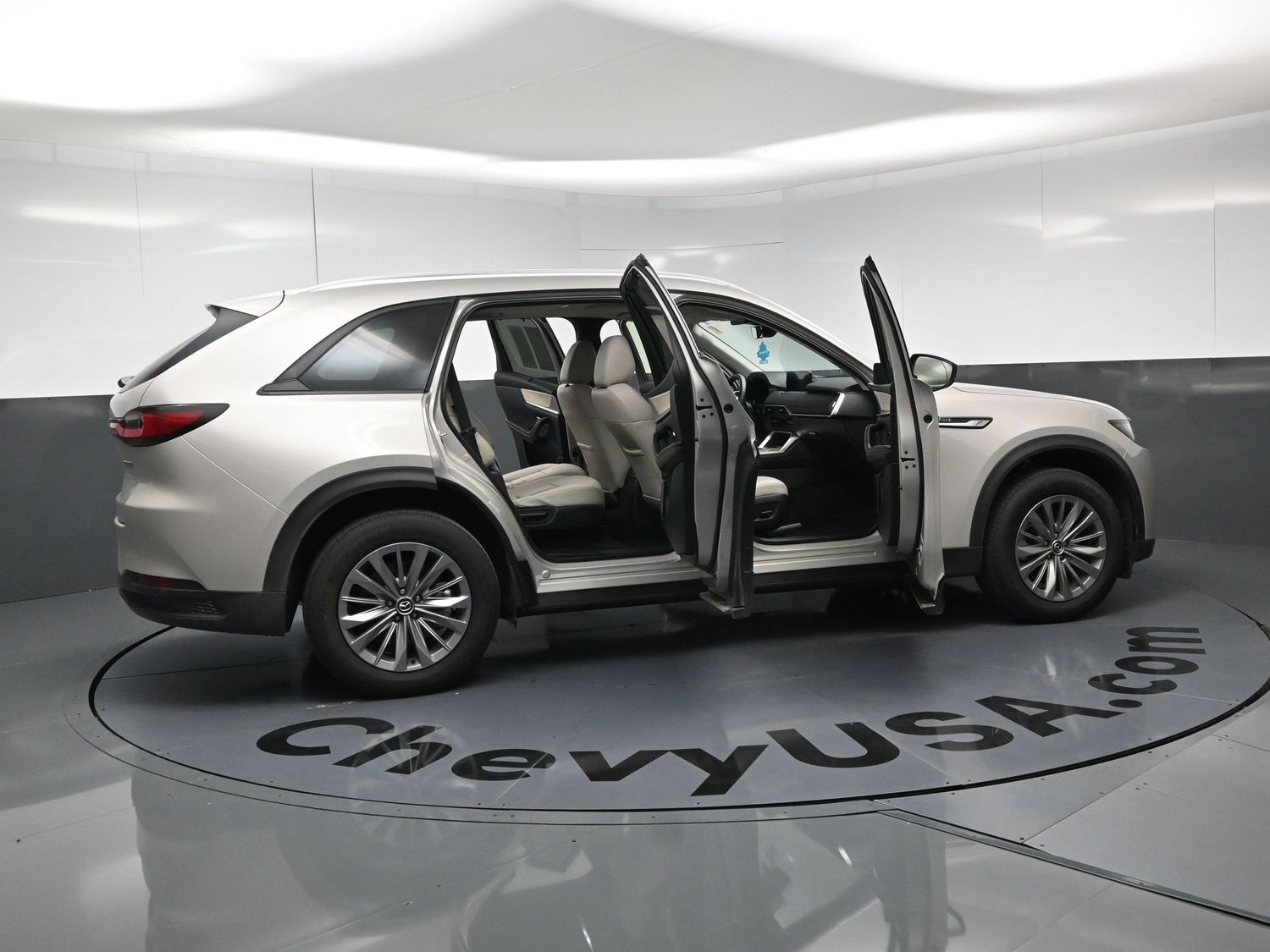 Used 2025 MAZDA CX-90 3.3 Turbo w/ Preferred Package AWD/4WD image 16