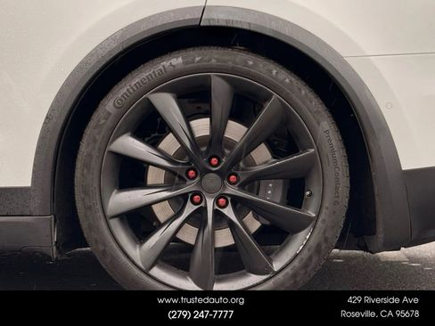 Used 2018 Tesla Model X 100D image 22