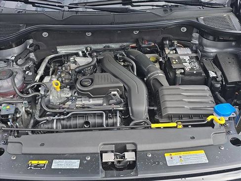 New 2026 Volkswagen Taos S FWD image 19