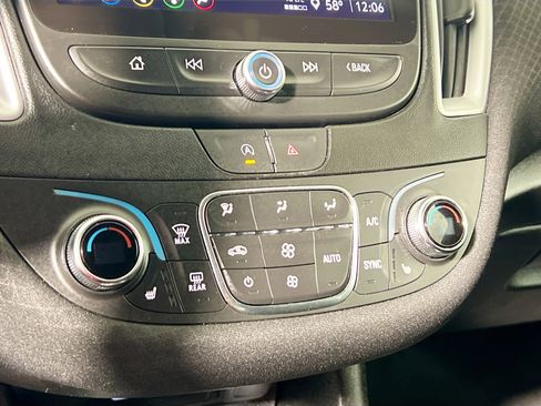 Used 2023 Chevrolet Malibu LT image 27